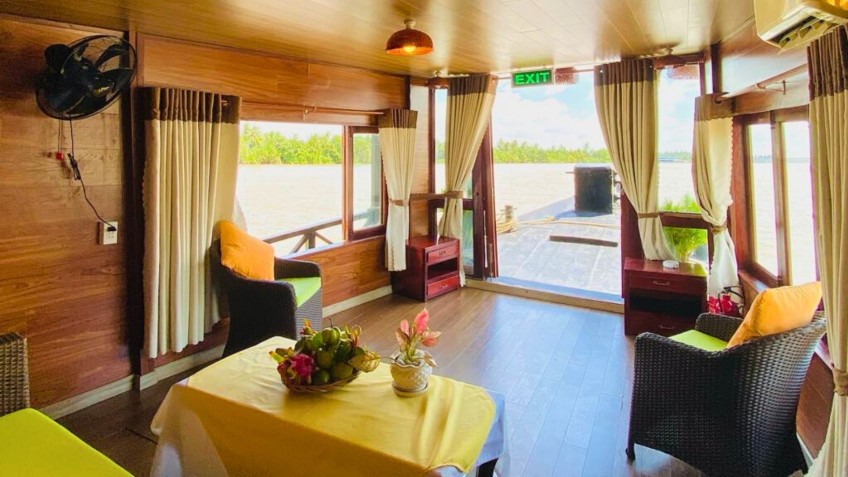 Mango Charter Cruise 2 Days: Ben Tre - Mo Cay - Vung Liem